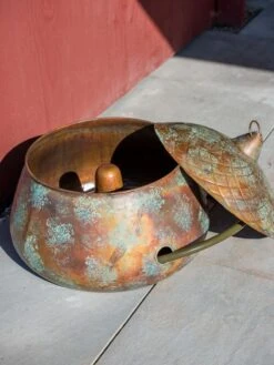 Acorn Hose Pot -Plants And Accessories Shop 3 4 crop 8613361 0051