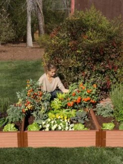 Classic Sienna Composite Raised Bed, 11" High With 2" Board -Plants And Accessories Shop 8588283 03V tif