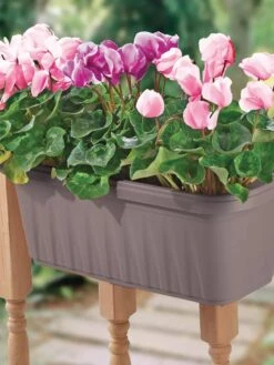 Adjustable Self-Watering Railing Planter, 24" -Plants And Accessories Shop 8592173 02V tif