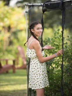 Storm Proof Crop Cage, Large -Plants And Accessories Shop 8592463 105 tif