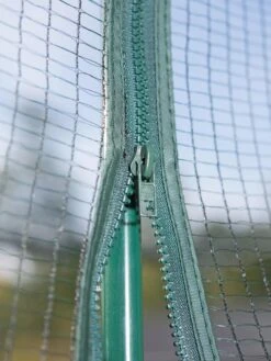 Pest-Free Garden 10 Pest-Free Garden -Plants And Accessories Shop 8594283 0195 tif