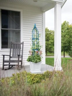 Fairfield Self-Watering Square Planter, 16” X 16” -Plants And Accessories Shop 8611695 0340 tif